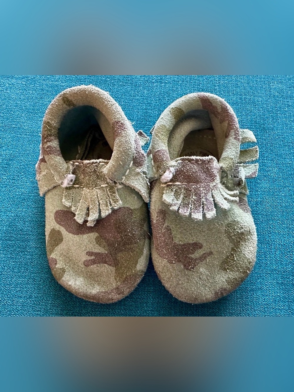 Freshly Picked Kids Suede Fringe Moccasins - Camo Green